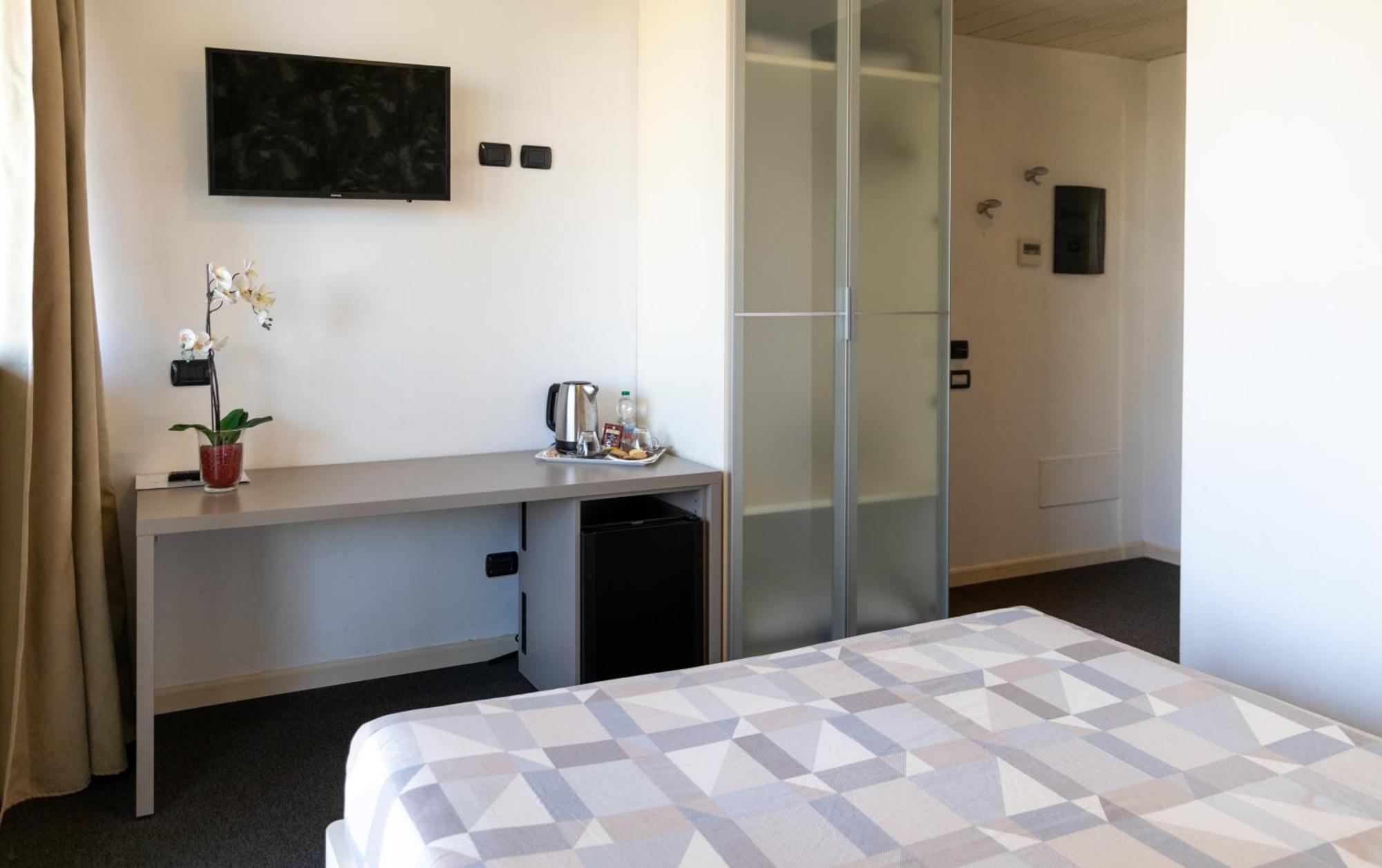 Hotel Giallo Noceto Eksteriør billede