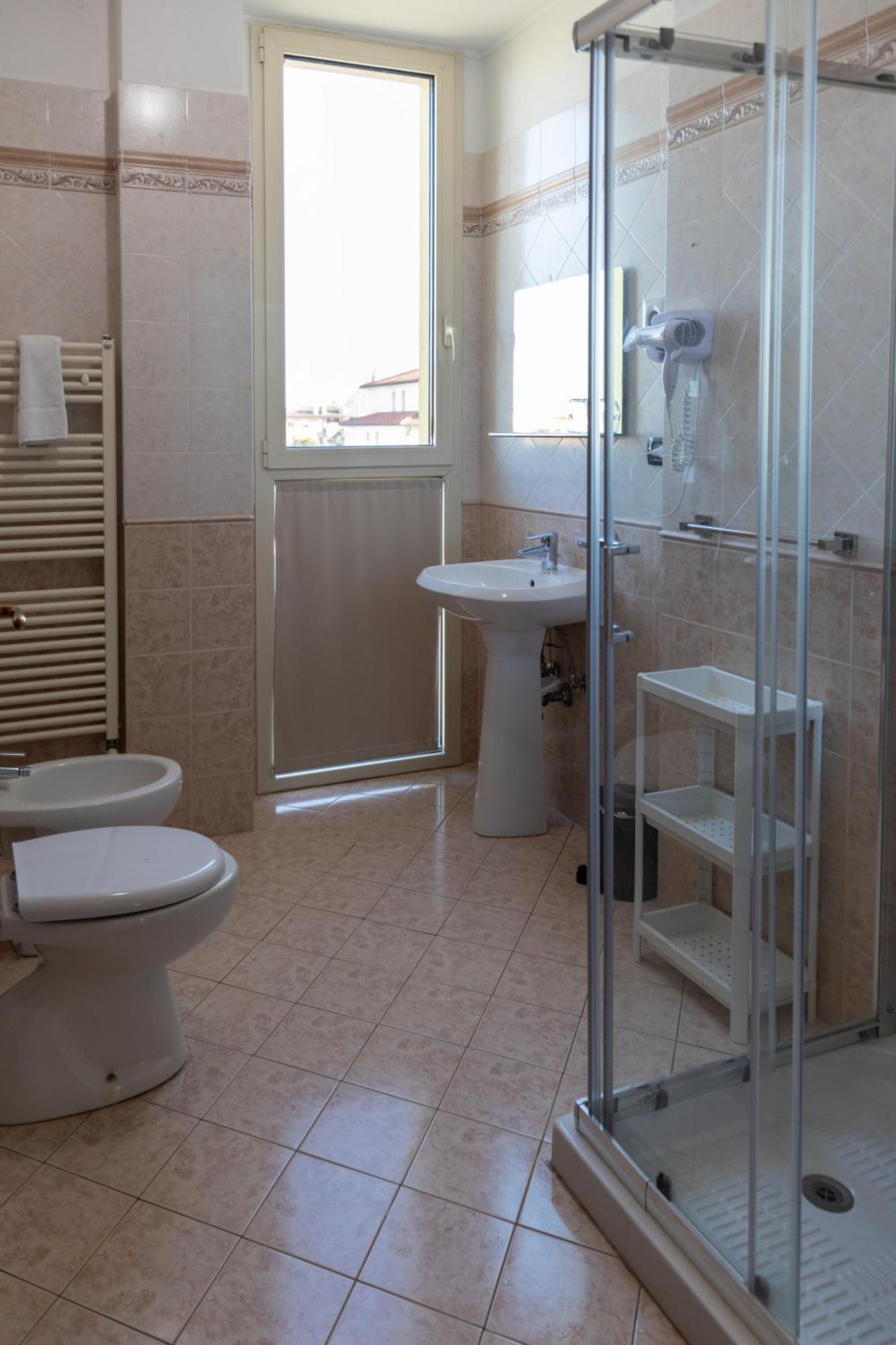 Hotel Giallo Noceto Eksteriør billede