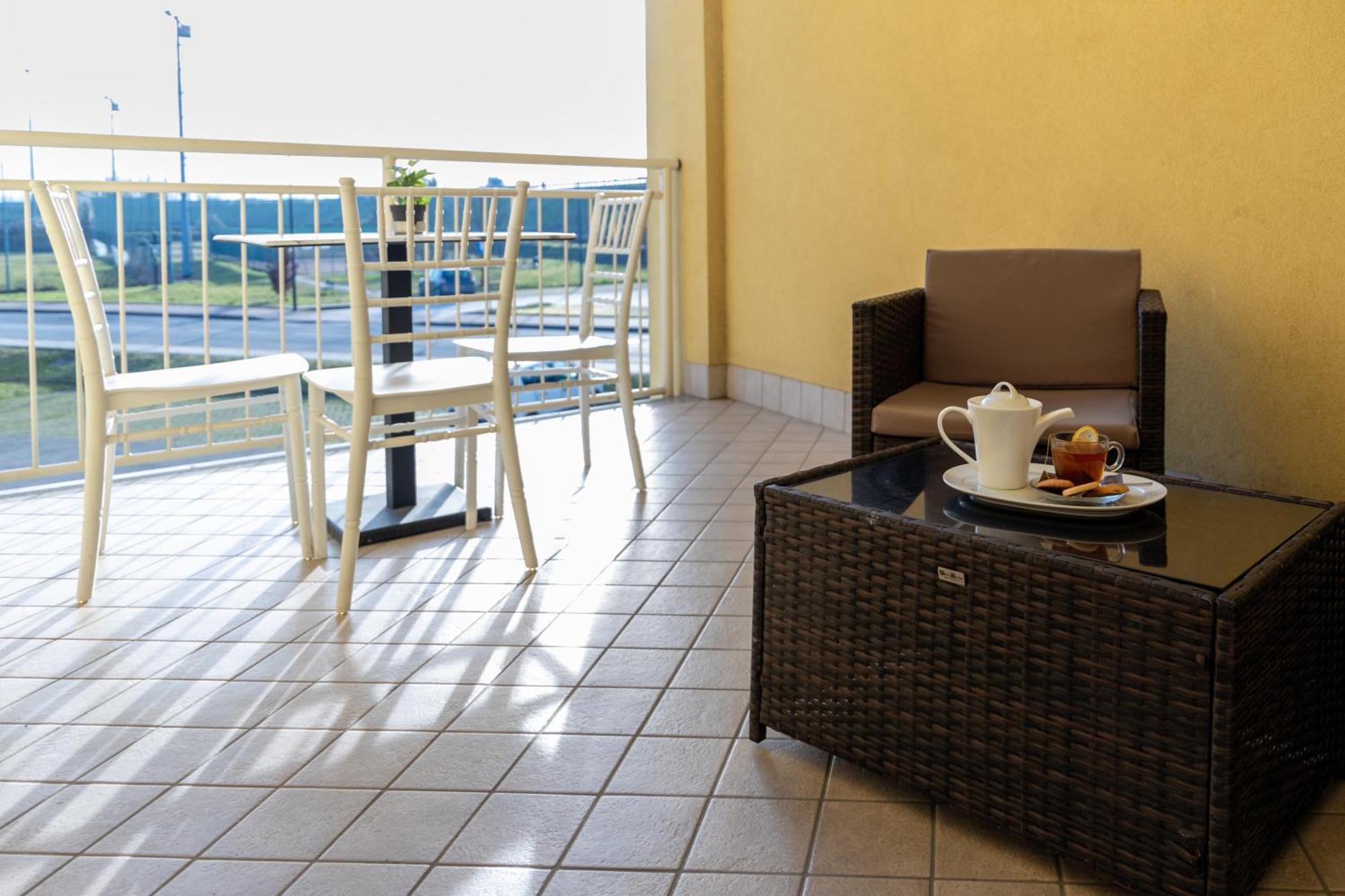 Hotel Giallo Noceto Eksteriør billede